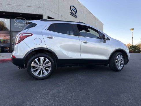 Used 2018 Buick Encore Preferred image 10