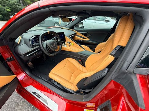 Used 2025 Chevrolet Corvette Stingray Preferred Cpe w/ Stealth Interior Trim Package RWD image 2