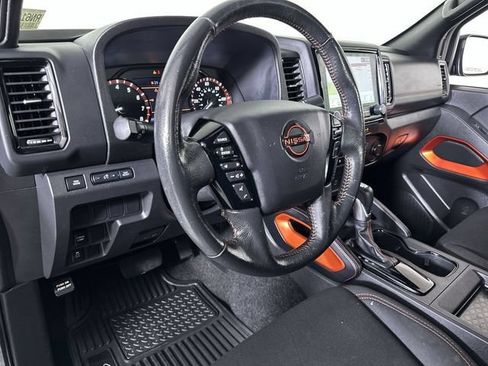 Used 2024 Nissan Frontier Pro-X RWD image 10