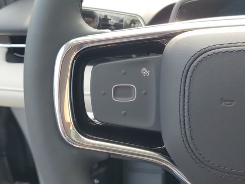 New 2026 Lincoln Nautilus Reserve AWD/4WD image 17