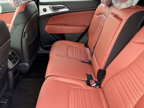 New 2026 Kia Sportage SX image 17