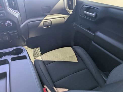 Used 2025 Chevrolet Silverado 1500 Custom Trail Boss image 19