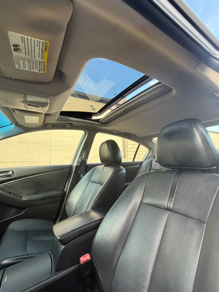 Used 2010 Nissan Altima 2.5 SL w/ SL Pkg FWD image 14