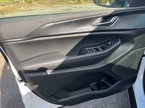 New 2025 Jeep Grand Cherokee image 18