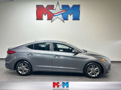 Used 2018 Hyundai Elantra SEL FWD image 1