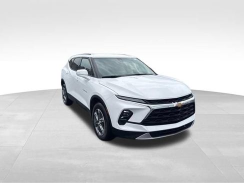 Certified 2024 Chevrolet Blazer LT w/ LPO, Floor Liner Package AWD/4WD image 24