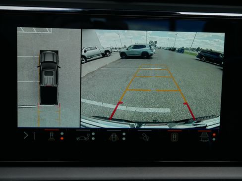 Used 2024 GMC Sierra 1500 AT4X AWD/4WD image 21