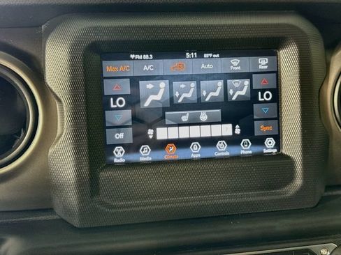 Used 2021 Jeep Wrangler Unlimited Sport AWD/4WD image 19