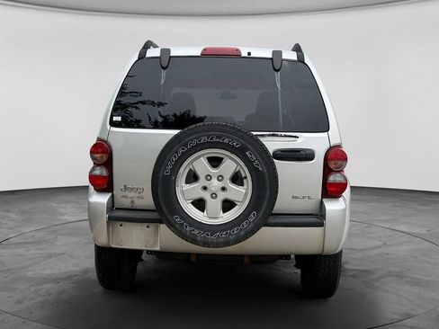 Used 2006 Jeep Liberty Sport AWD/4WD image 7