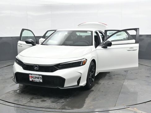 New 2026 Honda Civic Sport image 40