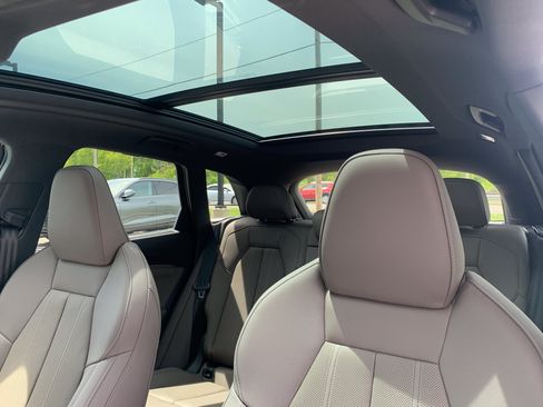 Certified 2025 Audi Q5 Premium w/ Premium Plus AWD/4WD image 12