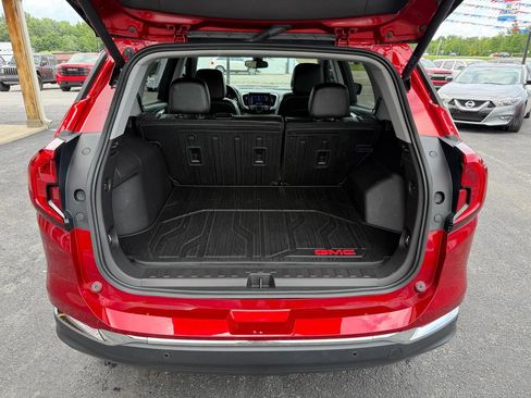 Used 2024 GMC Terrain SLT w/ Infotainment Package II AWD/4WD image 6