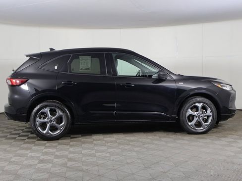 Used 2024 Ford Escape ST-Line w/ Tech Pack #1 image 18