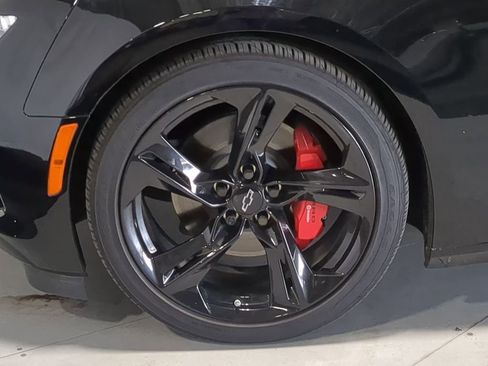 Used 2023 Chevrolet Camaro LT w/ RS Package RWD image 17