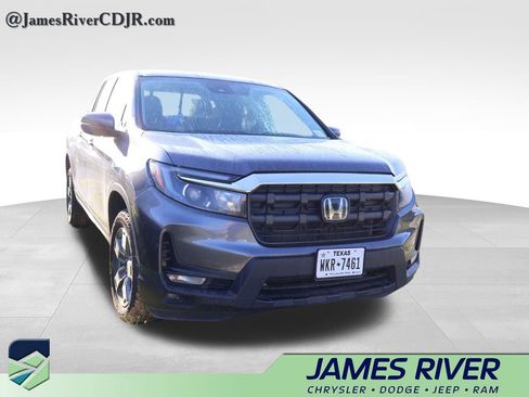 Used 2025 Honda Ridgeline RTL image 10