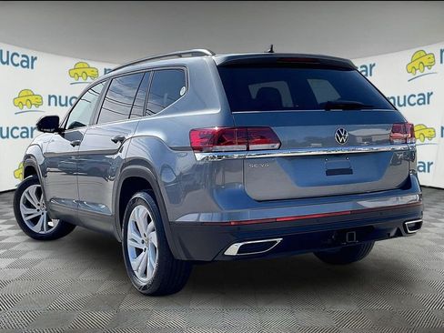 Used 2023 Volkswagen Atlas SE AWD/4WD image 4