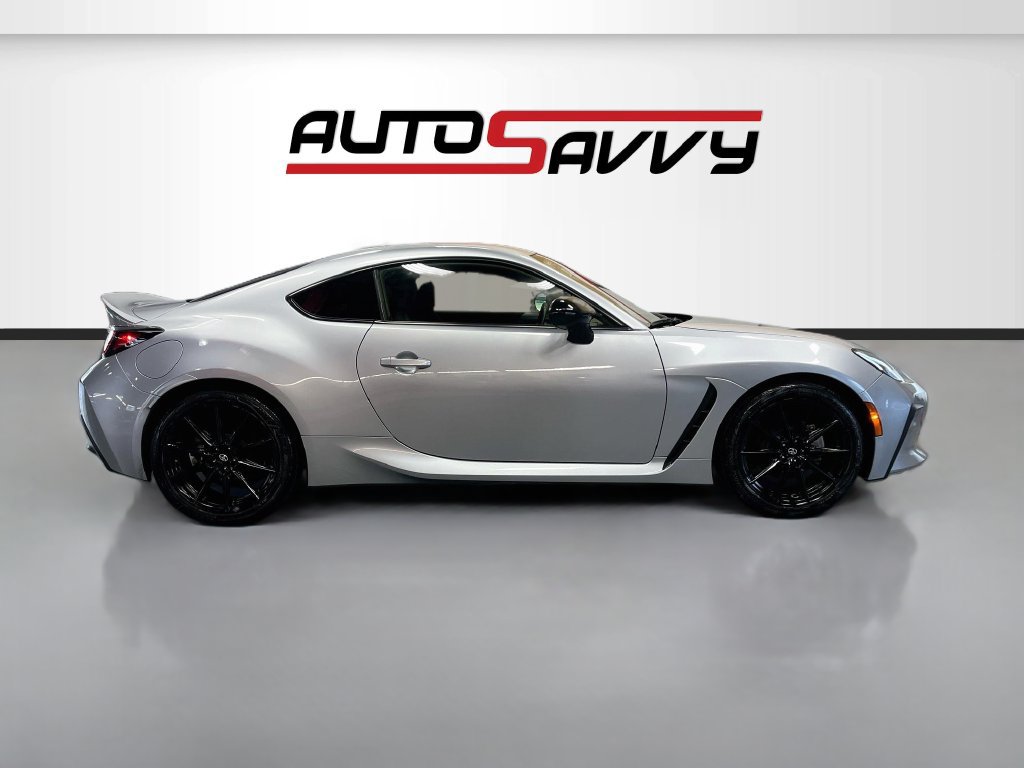 Used 2022 Toyota GR86 Premium w/ ALL Weather Mat Package (TMS) RWD image 8