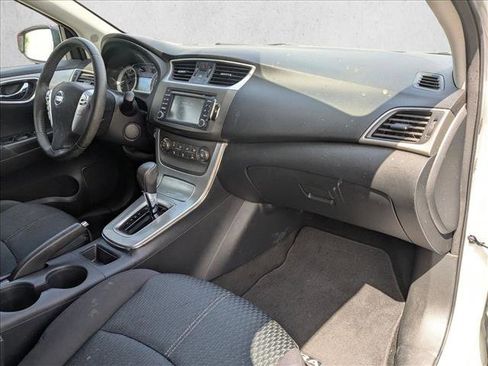 Used 2014 Nissan Sentra SR w/ Premium Package FWD image 21