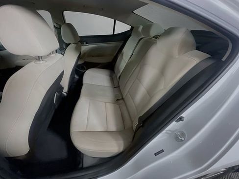 Used 2018 Hyundai Elantra Value Edition FWD image 24