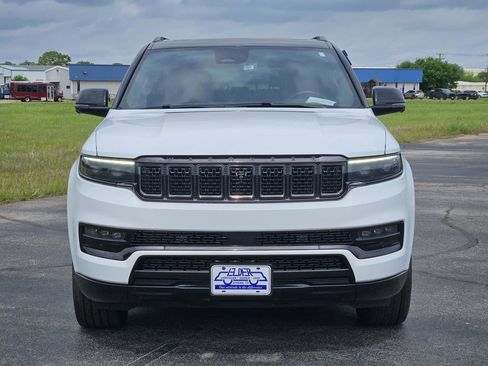 Used 2024 Jeep Grand Wagoneer L Series II w/ Quick Order Packagew 28T image 2