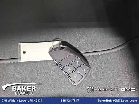 New 2026 GMC Sierra 1500 Elevation image 34