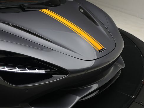 Used 2024 McLaren 750S RWD image 35