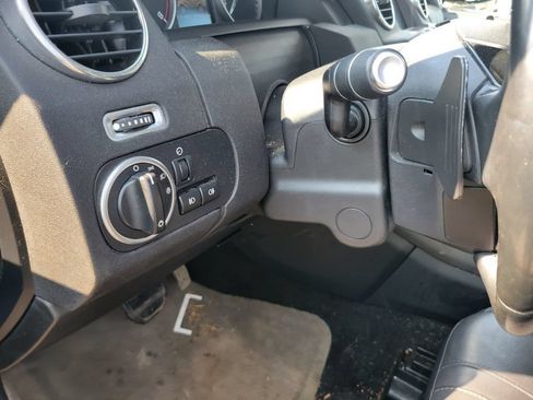 Used 2016 Land Rover LR4 HSE AWD/4WD image 19