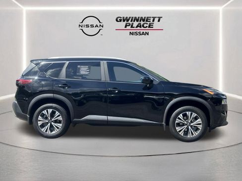 Certified 2023 Nissan Rogue SV w/ SV Premium B Package FWD image 27