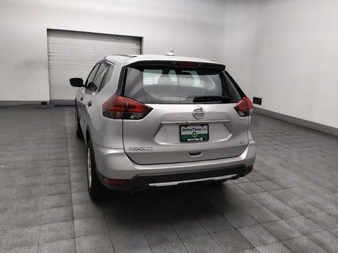 Used 2020 Nissan Rogue S AWD/4WD image 6