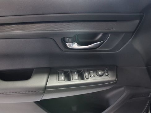 Certified 2025 Honda CR-V EX image 5