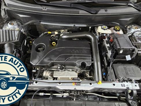 Used 2023 GMC Terrain AT4 image 36