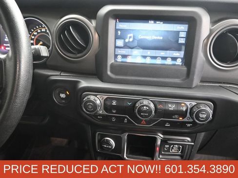 Used 2022 Jeep Wrangler Unlimited Sport AWD/4WD image 28