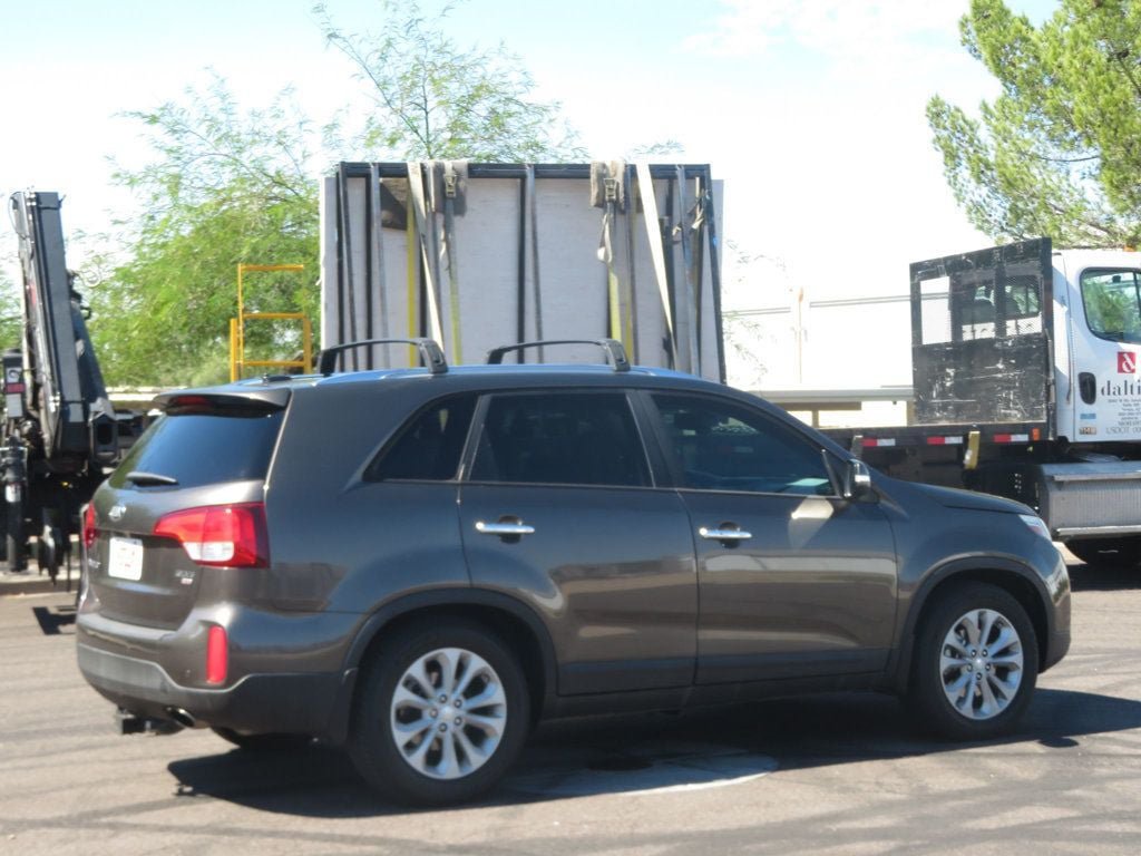 Used 2014 Kia Sorento EX w/ EX V6 Touring Package FWD image 6