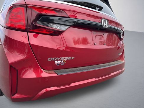 Used 2025 Honda Odyssey Sport-L image 35