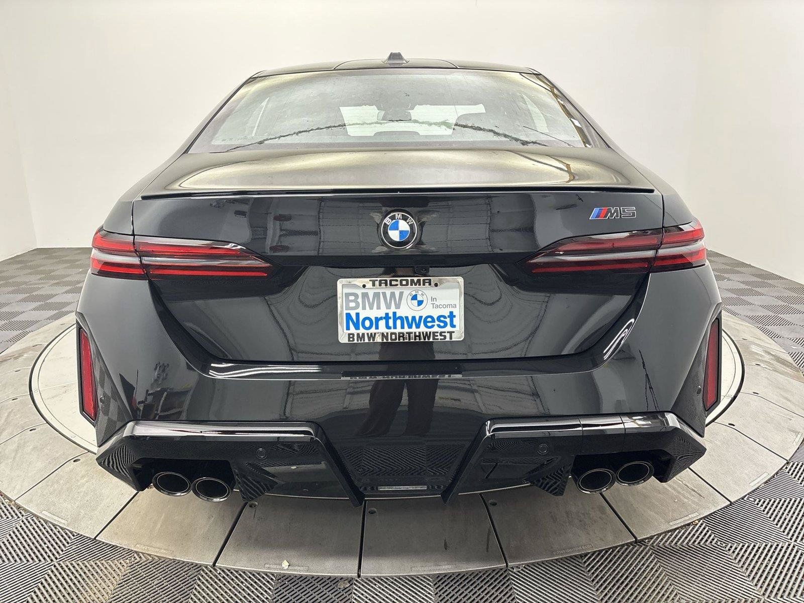 New 2027 BMW M5 w/ Executive Package AWD/4WD image 15