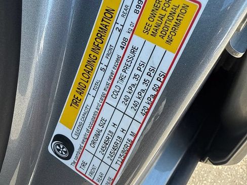 Used 2024 Chevrolet Malibu LT FWD image 26
