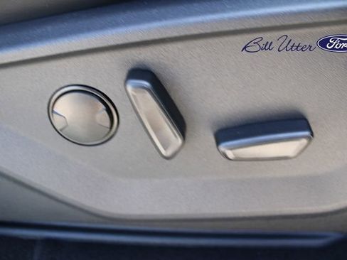 New 2026 Ford Expedition Max Platinum w/ Driver's Package image 8