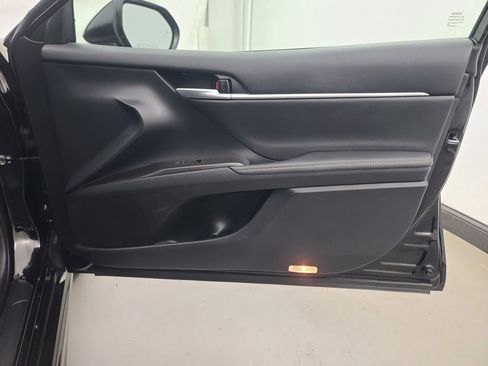 Used 2024 Toyota Camry XSE image 13