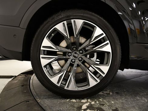 New 2026 Audi Q8 Premium Plus image 15