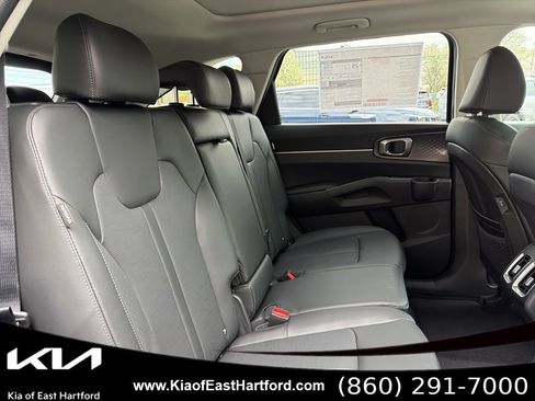 New 2026 Kia Sorento S w/ S Panoramic Sunroof Package AWD/4WD image 13