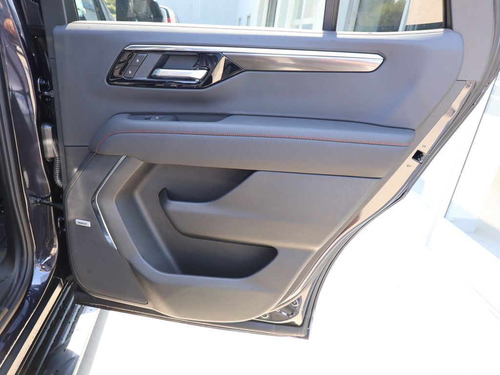 New 2026 Chevrolet Tahoe RST w/ RST Capability Package AWD/4WD image 40