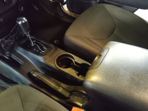 Used 2017 Jeep Wrangler Sport w/ Quick Order Package 24S image 26