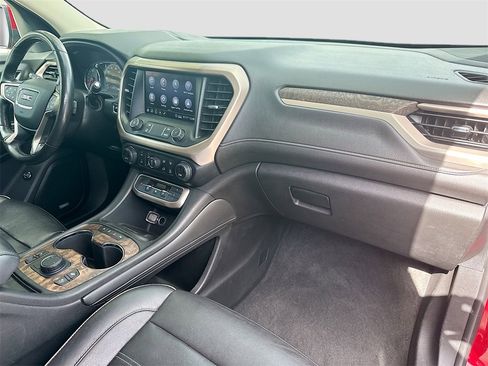 Used 2020 GMC Acadia Denali w/ Technology Package image 33