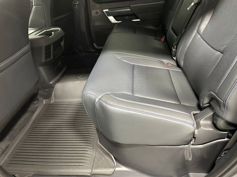Used 2025 Toyota Tundra Platinum AWD/4WD image 47