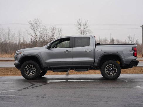 Used 2023 Chevrolet Colorado ZR2 w/ ZR2 Convenience Package III AWD/4WD image 6