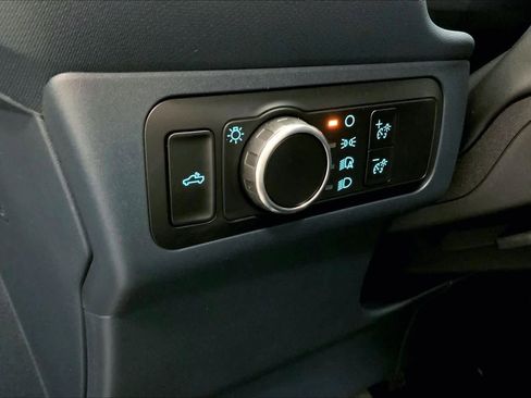 New 2025 Ford Maverick XLT w/ XLT Luxury Package image 17