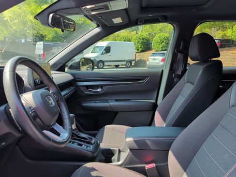 Used 2024 Honda CR-V Sport image 9