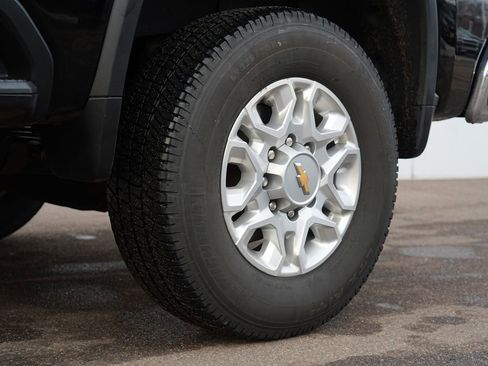 Used 2025 Chevrolet Silverado 3500 LT w/ All Star Edition image 33