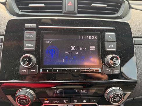 Used 2021 Honda CR-V LX image 11