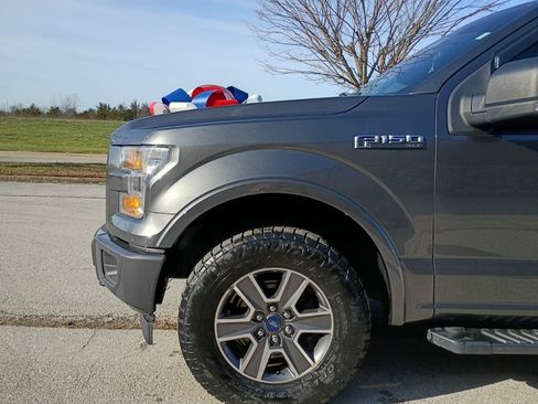 Used 2017 Ford F150 XLT w/ Equipment Group 302A Luxury image 10